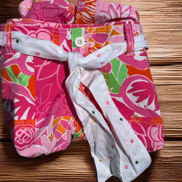 NWT- Lilly Pulitzer Resort Bermuda Shorts - Picture 2 of 5